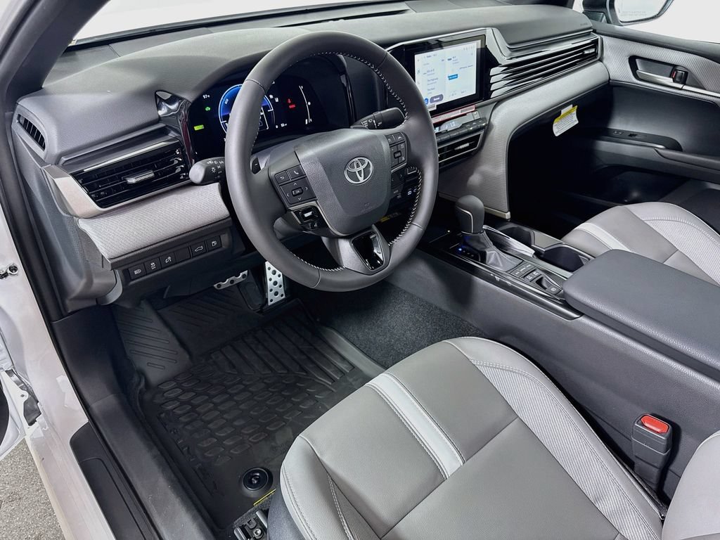 New 2026 Toyota Camry SE AWD/4WD image 10