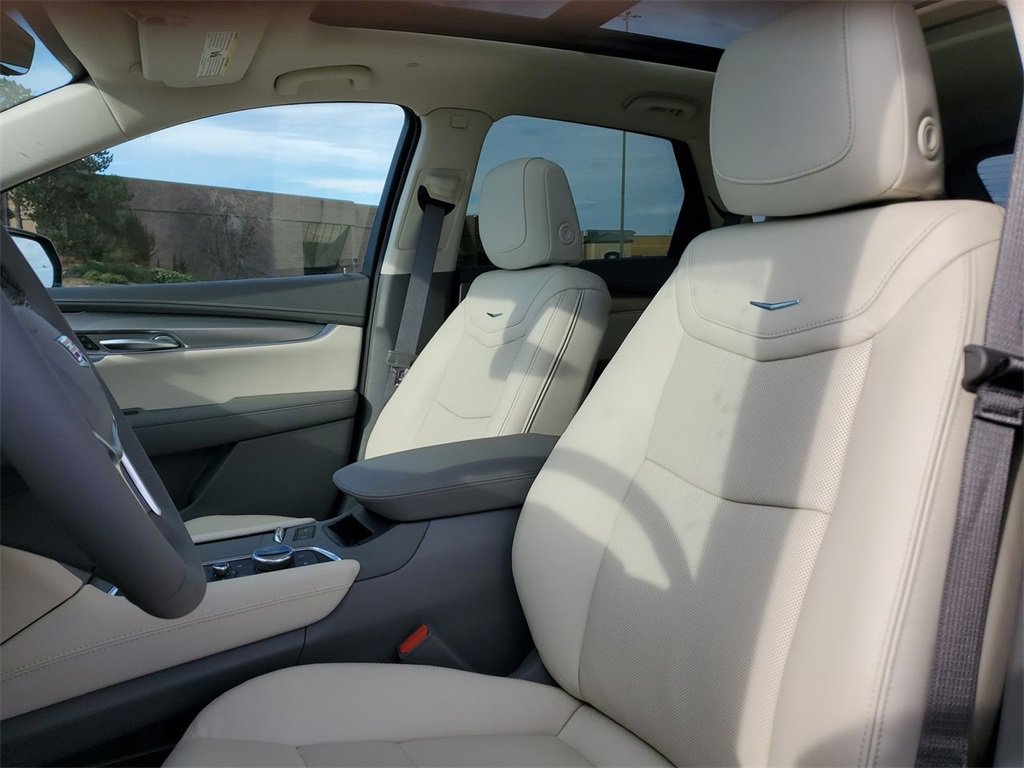 New 2025 Cadillac XT5 Premium Luxury w/ Technology Package image 20