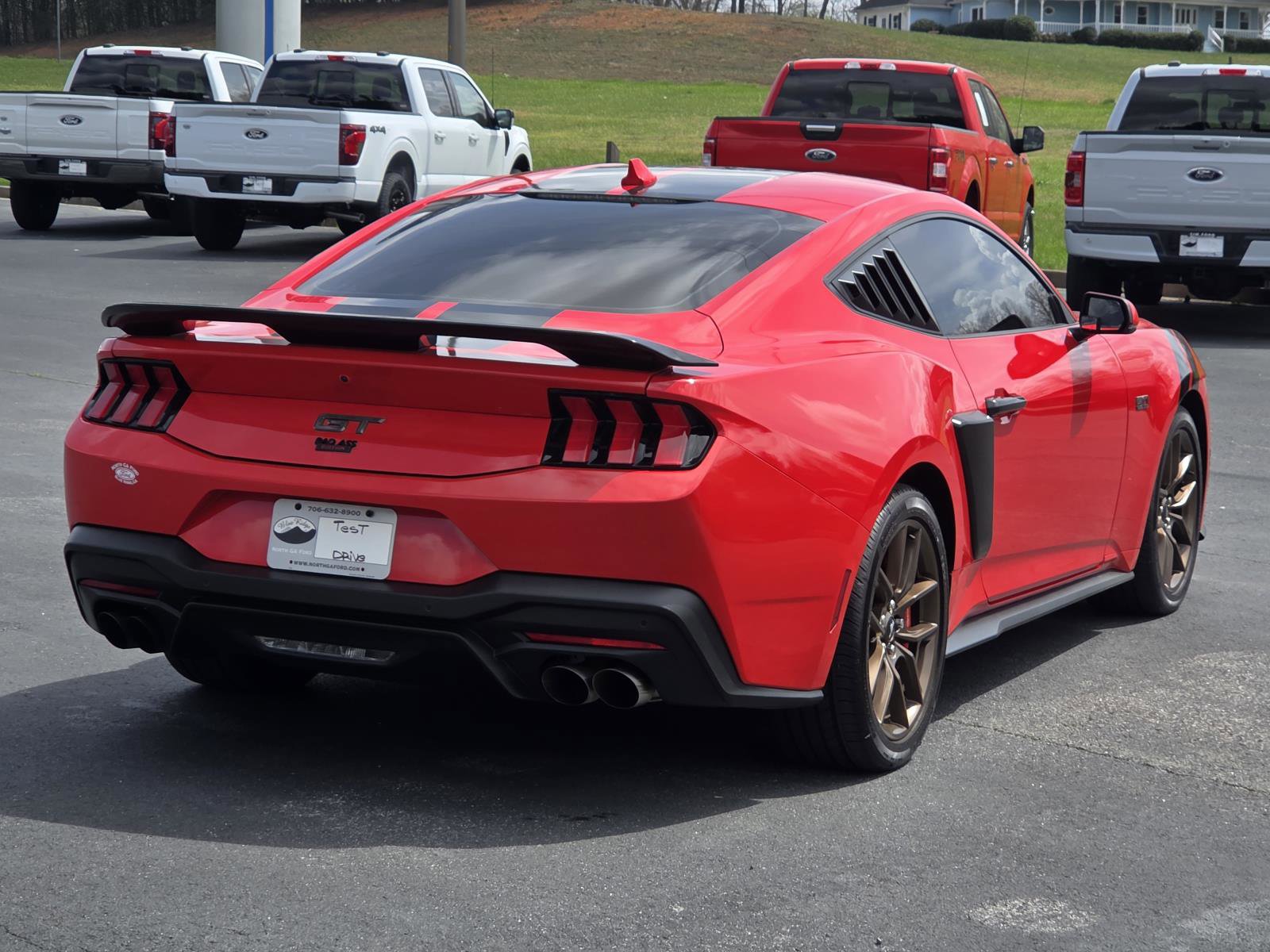 Used 2024 Ford Mustang GT Premium image 4
