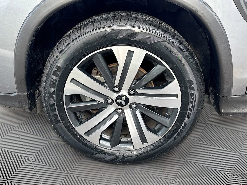 Used 2021 Mitsubishi Outlander Sport LE FWD image 30