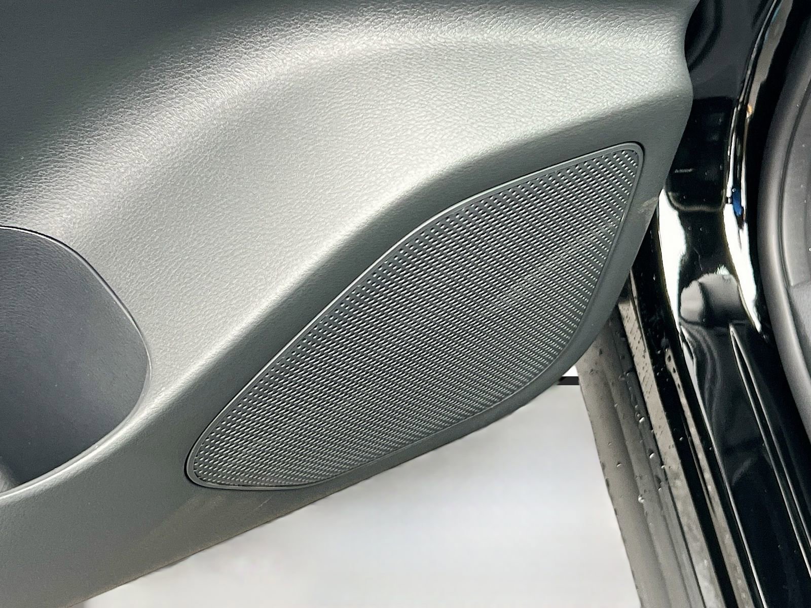 New 2026 Nissan Rogue SV image 18