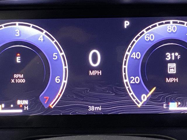 New 2026 Jeep Grand Cherokee Altitude image 6