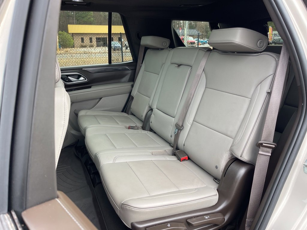 Used 2023 GMC Yukon SLT image 21