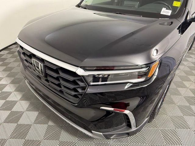 Used 2024 Honda Pilot EX-L image 10