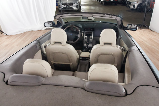 Used 2008 Volvo C70 T5 FWD image 11