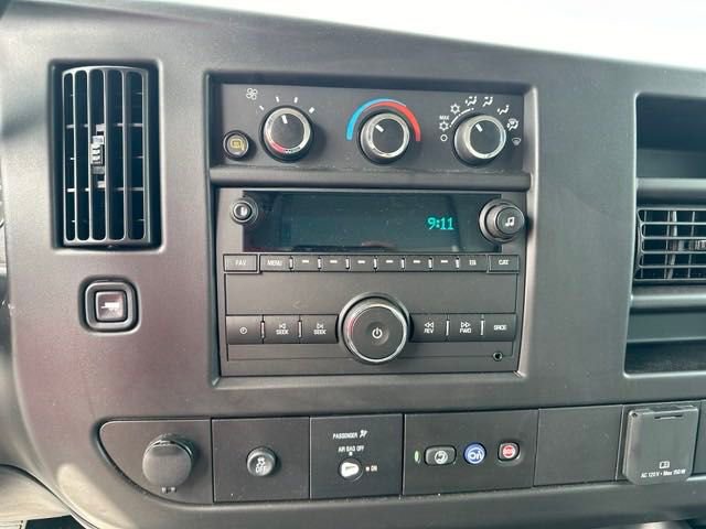 New 2024 Chevrolet Express 3500 w/ Power Convenience Package image 17