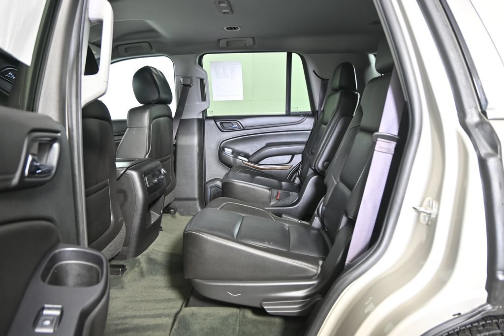 Used 2015 Chevrolet Tahoe LT w/ Luxury Package AWD/4WD image 19