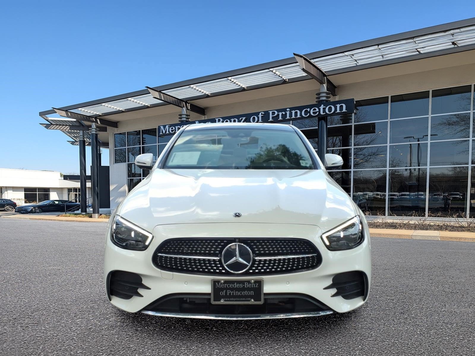 Certified 2023 Mercedes-Benz E 350 4MATIC Sedan image 8