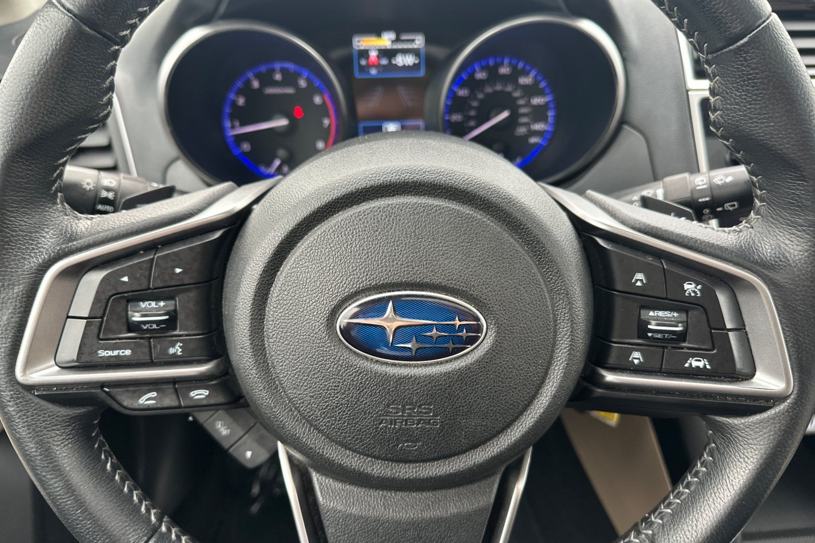 Used 2019 Subaru Outback 2.5i Premium w/ Popular Package #2 AWD/4WD image 10