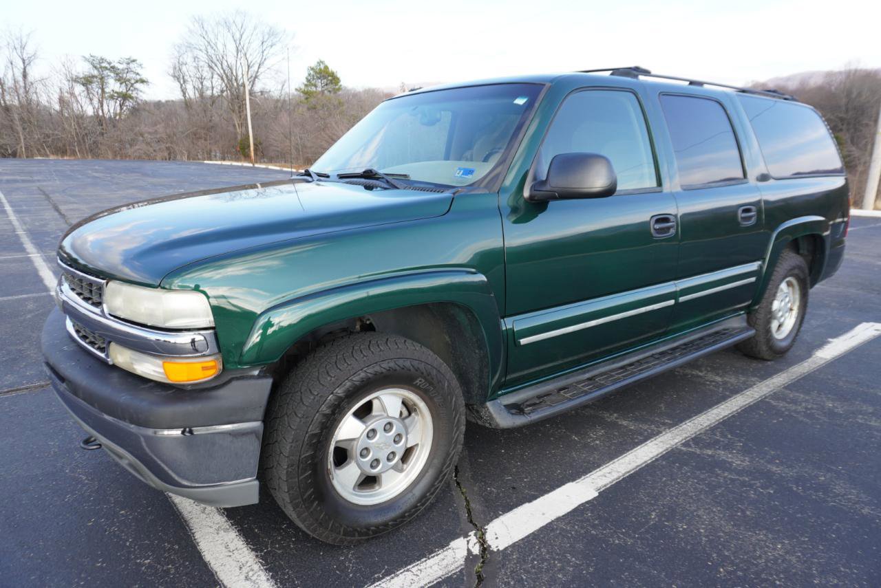 Used 2003 Chevrolet Suburban LS w/ LS Preferred Equipment Group image 8