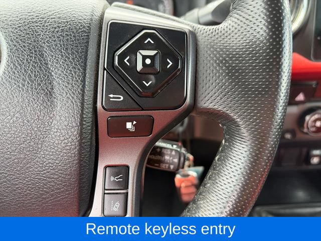 Used 2018 Toyota Tacoma TRD Sport AWD/4WD image 11