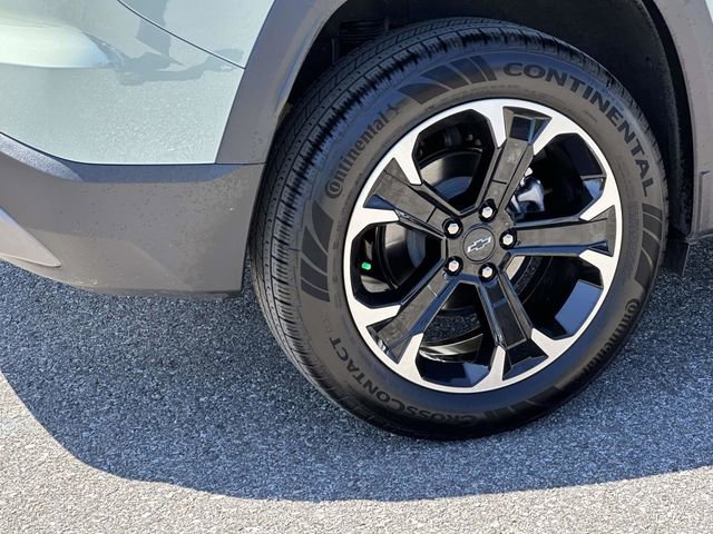 Used 2026 Chevrolet Equinox LT FWD image 30