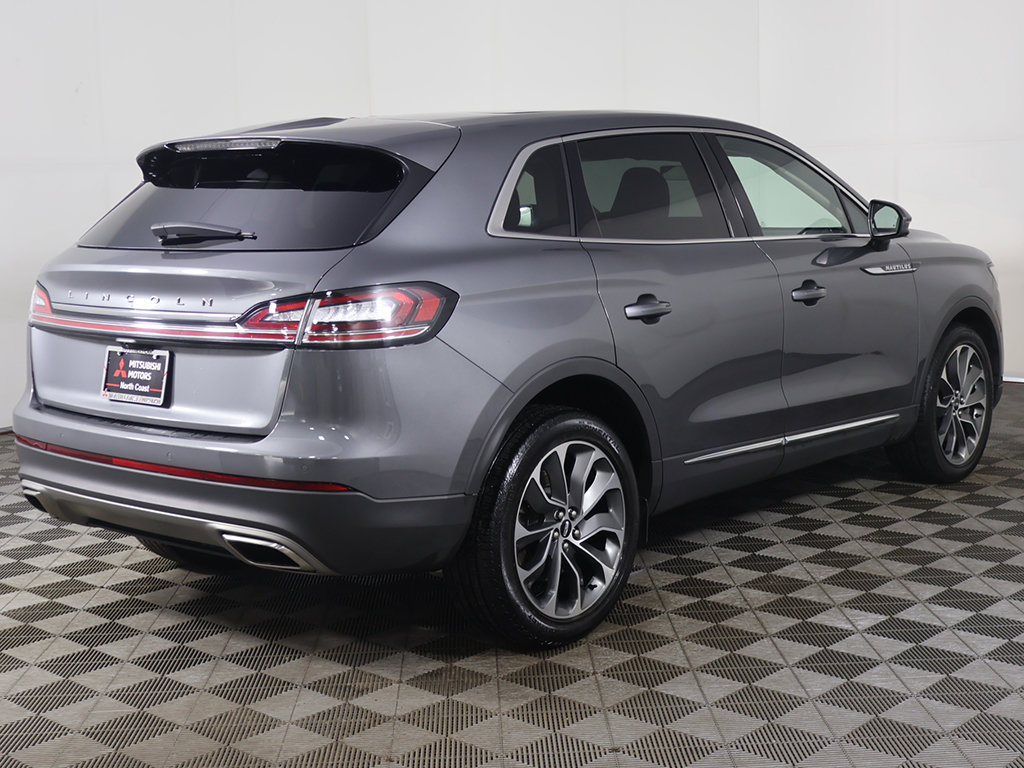 Used 2023 Lincoln Nautilus Reserve AWD/4WD image 14