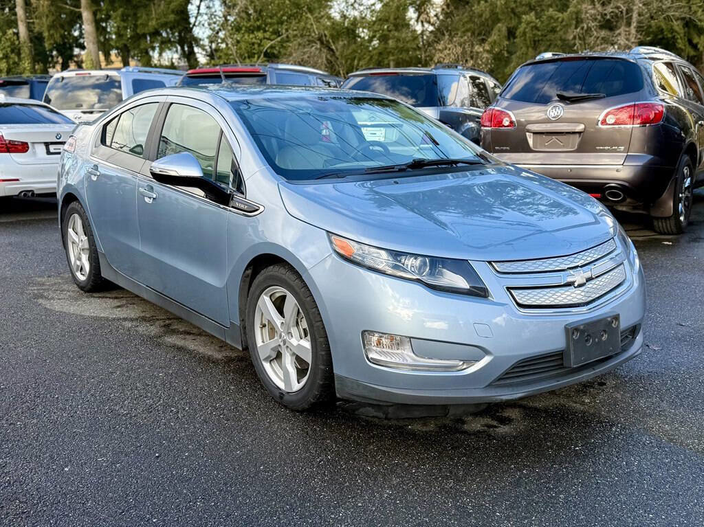 Used 2013 Chevrolet Volt w/ Enhanced Safety Package 1 image 8