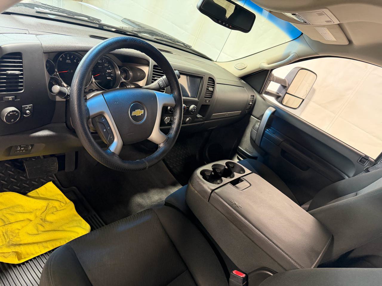 Used 2013 Chevrolet Silverado 2500 LT w/ Convenience Package AWD/4WD image 25