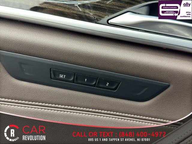 Used 2021 BMW M550i xDrive w/ Executive Package AWD/4WD image 42