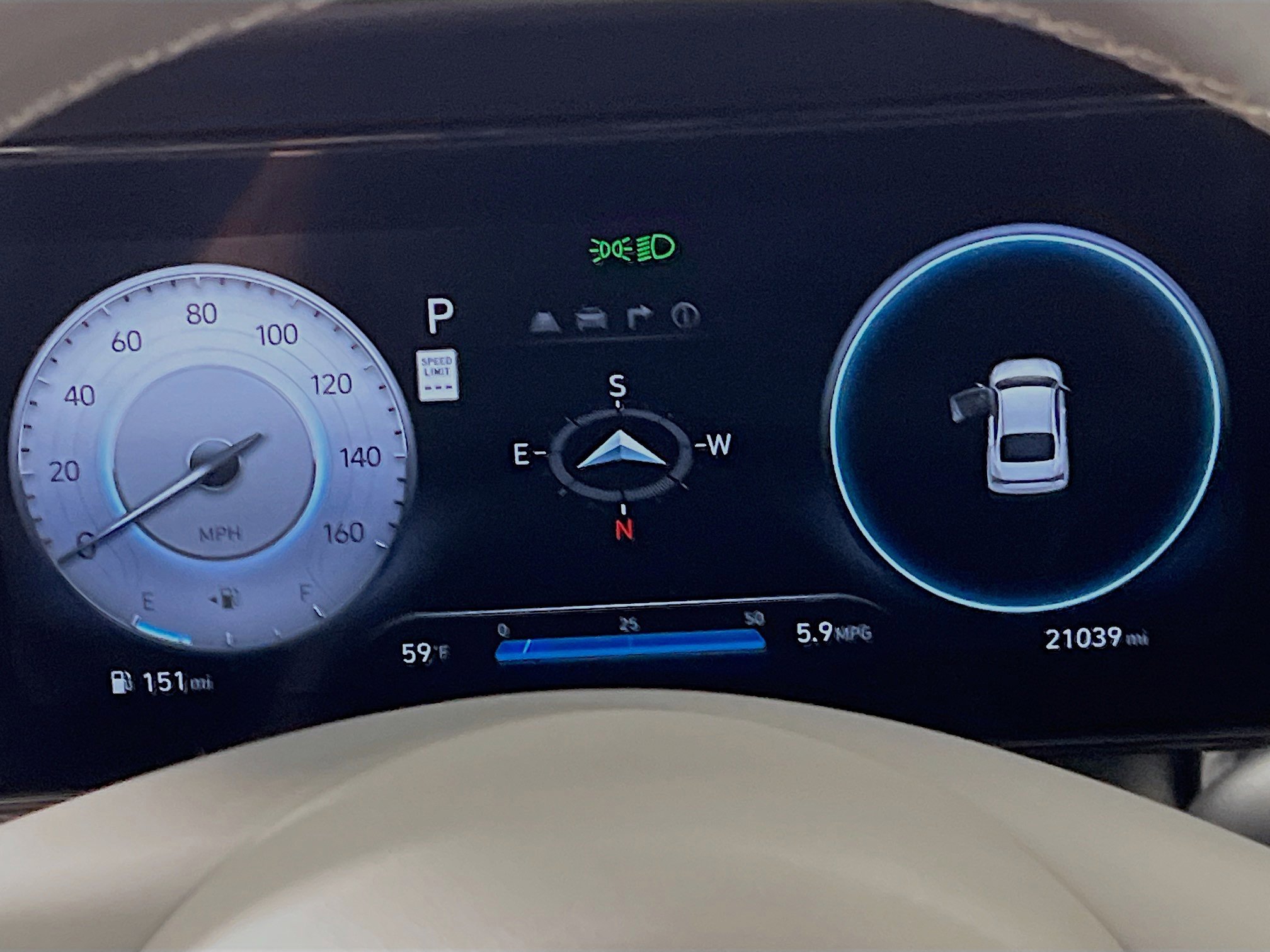 Used 2025 Hyundai Elantra SEL image 22