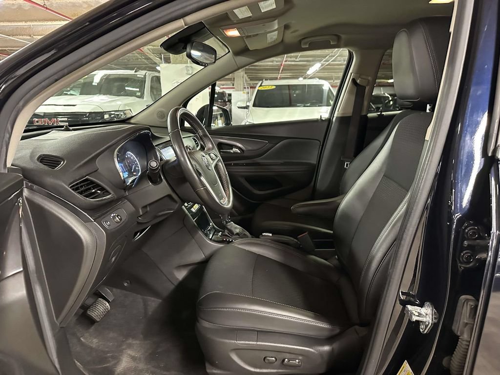 Used 2022 Buick Encore Preferred w/ Safety Package AWD/4WD image 13
