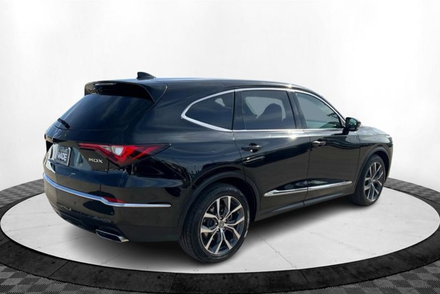 Used 2023 Acura MDX FWD w/ Technology Package image 5