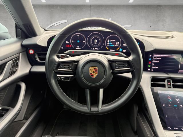 Used 2021 Porsche Taycan image 21