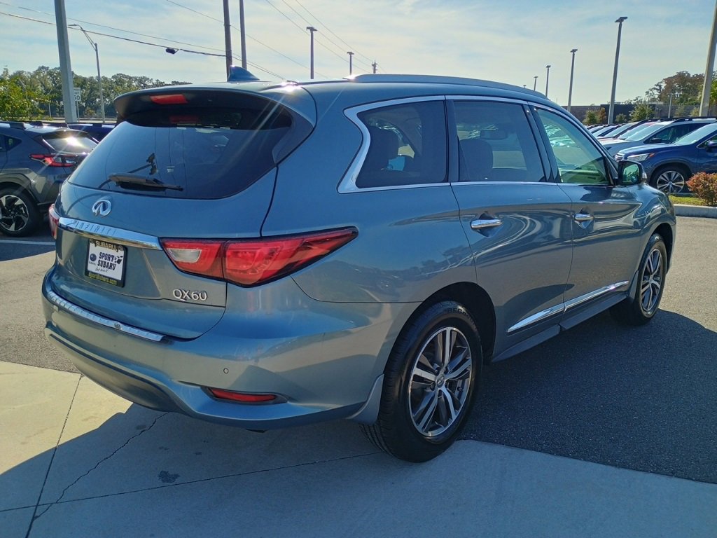 Used 2017 INFINITI QX60 FWD w/ Premium Plus Package image 5