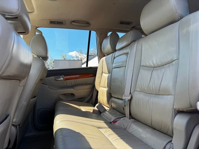 Used 2004 Lexus GX 470 AWD/4WD image 16
