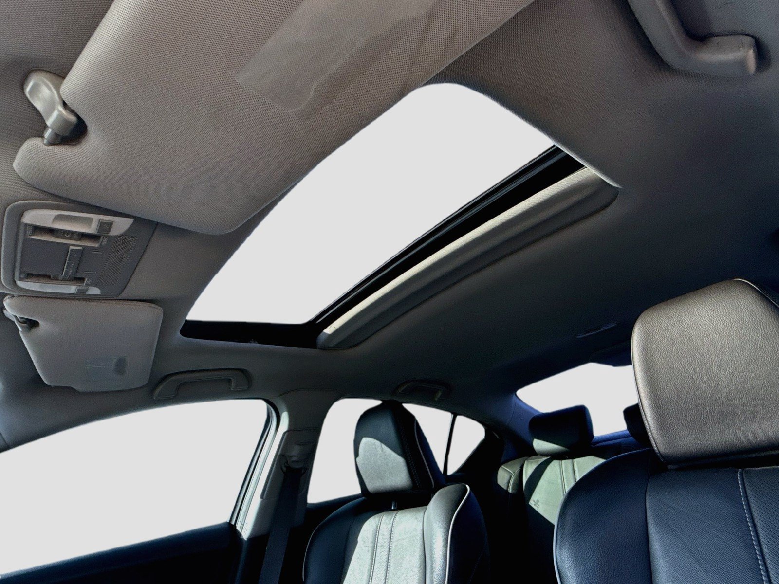 Used 2019 Acura ILX FWD image 14
