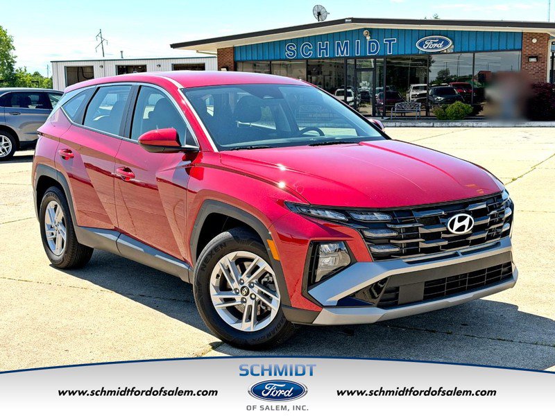 Used 2025 Hyundai Tucson SE