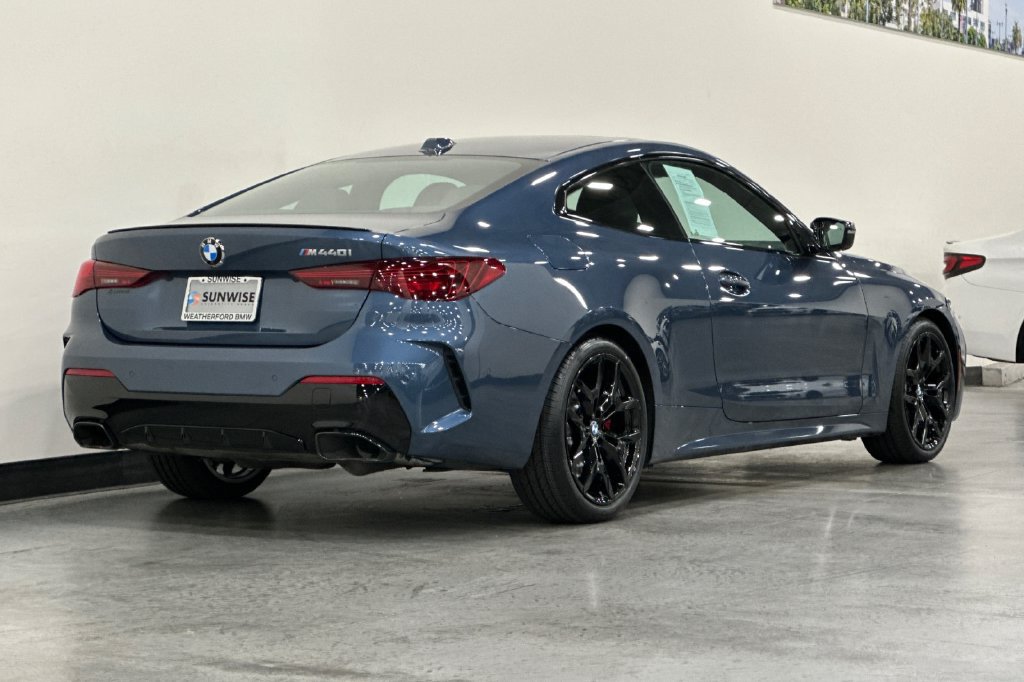 Used 2026 BMW M440i Coupe w/ Parking Assistance Package RWD image 4