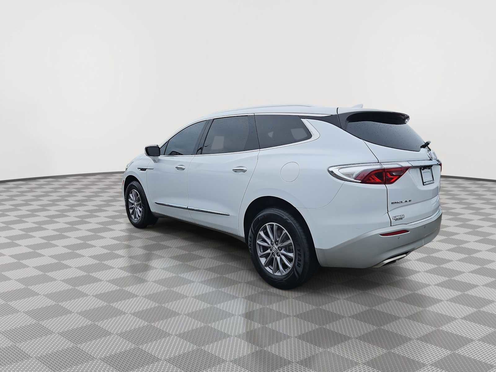 Certified 2024 Buick Enclave Premium FWD image 6