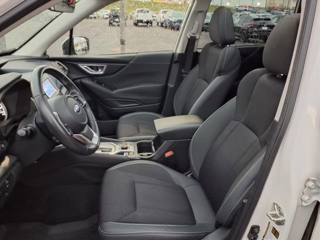 Used 2022 Subaru Forester Premium image 42