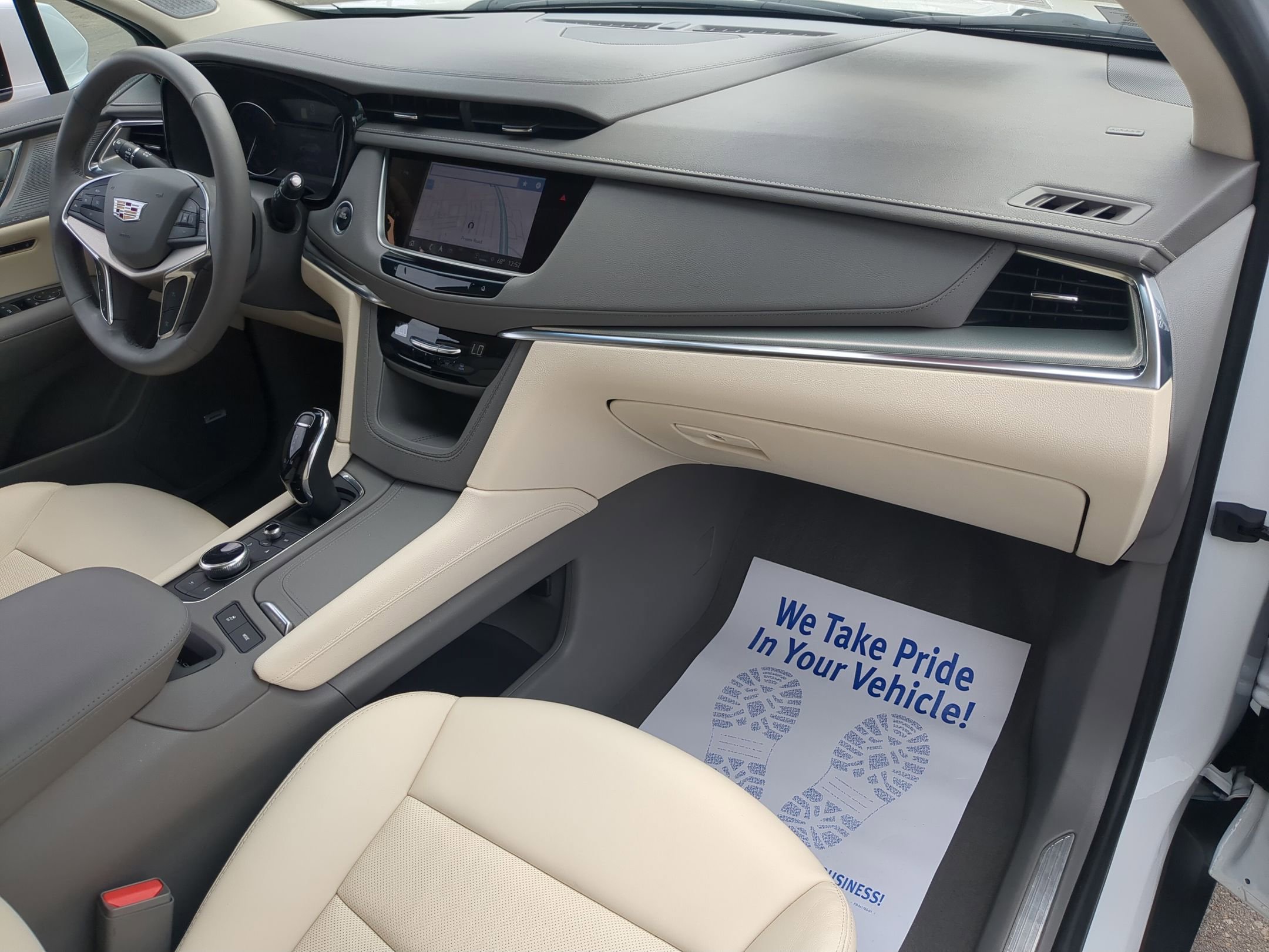 Certified 2023 Cadillac XT5 Premium Luxury AWD/4WD image 29