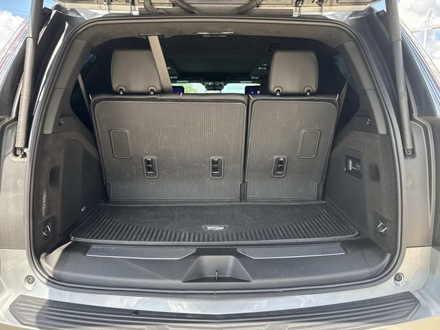 Used 2025 Cadillac Escalade Sport Platinum w/ LPO, ONYX Package AWD/4WD image 12
