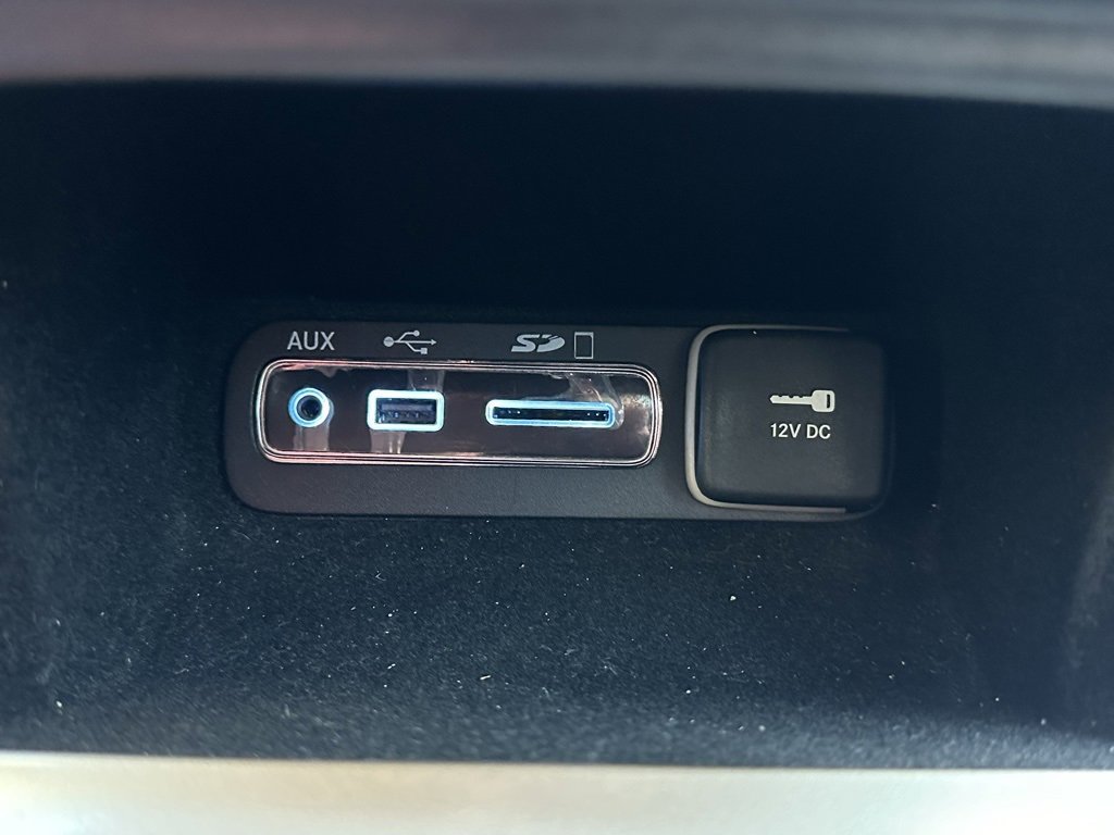 Used 2017 Jeep Grand Cherokee Overland image 29