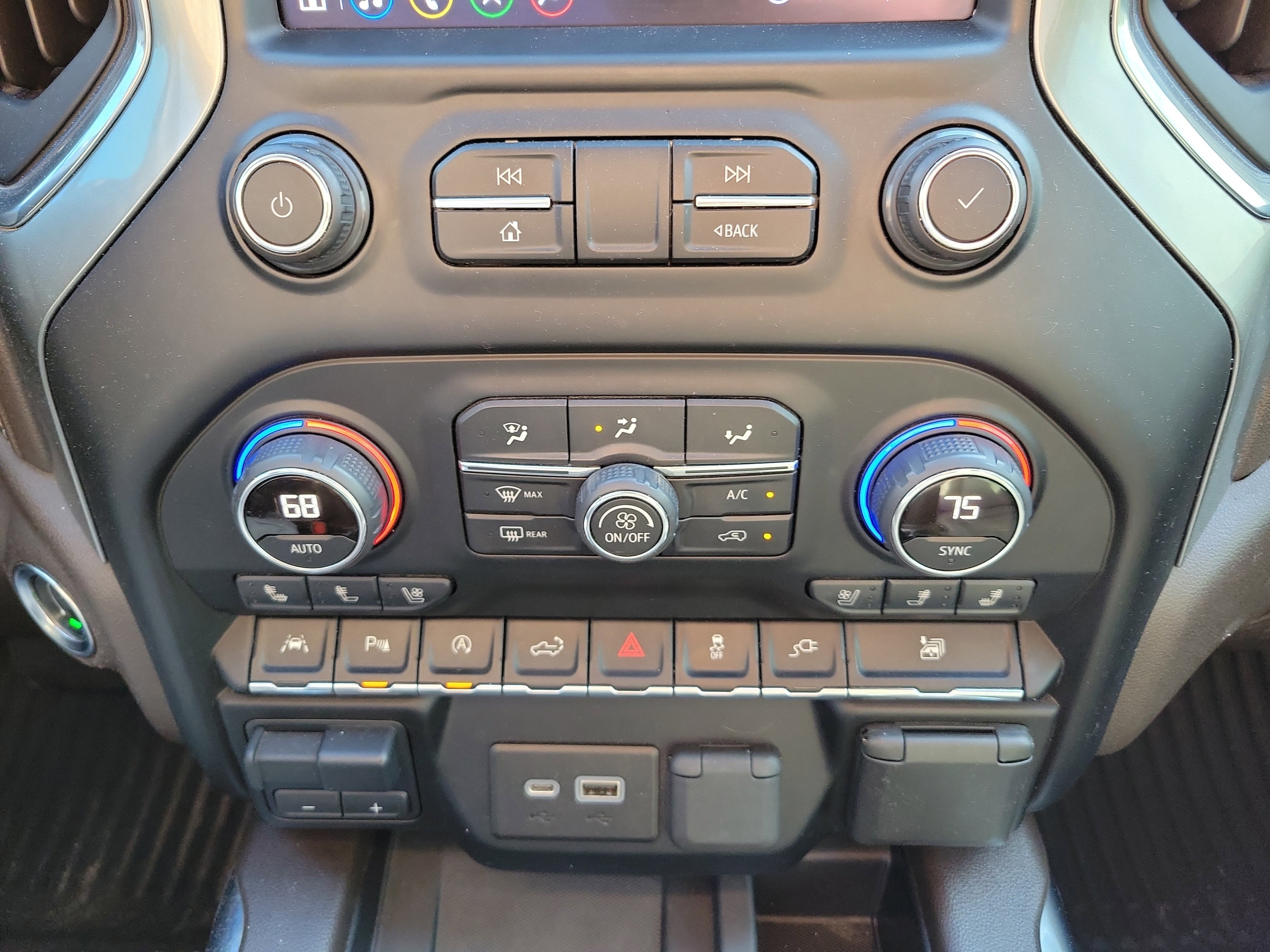 Used 2020 Chevrolet Silverado 1500 LTZ w/ LTZ Plus Package image 35