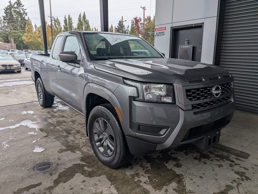 Used 2025 Nissan Frontier SV