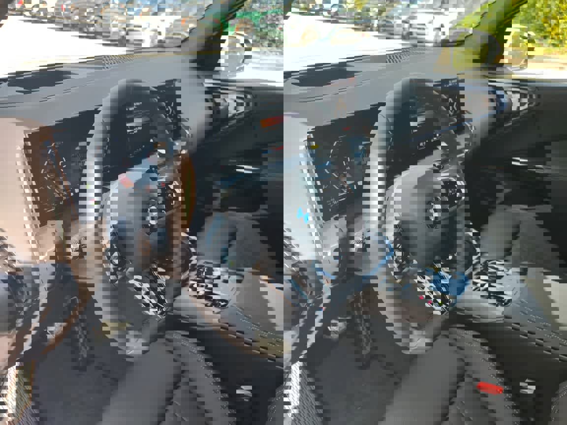 Used 2026 BMW X3 xDrive30 w/ Premium Package image 23