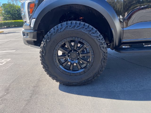 Used 2025 Chevrolet Silverado 1500 LT Trail Boss w/ Protection Package AWD/4WD image 21