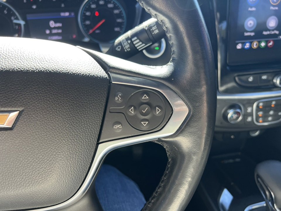 Used 2022 Chevrolet Traverse LT image 24