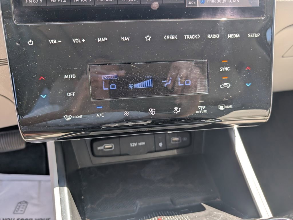 Used 2022 Hyundai Tucson Limited image 15
