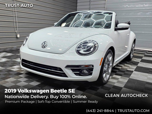 Used 2019 Volkswagen Beetle 2.0T FWD image 1