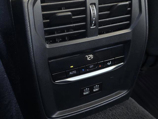 Used 2022 BMW M3 w/ Executive Package image 17