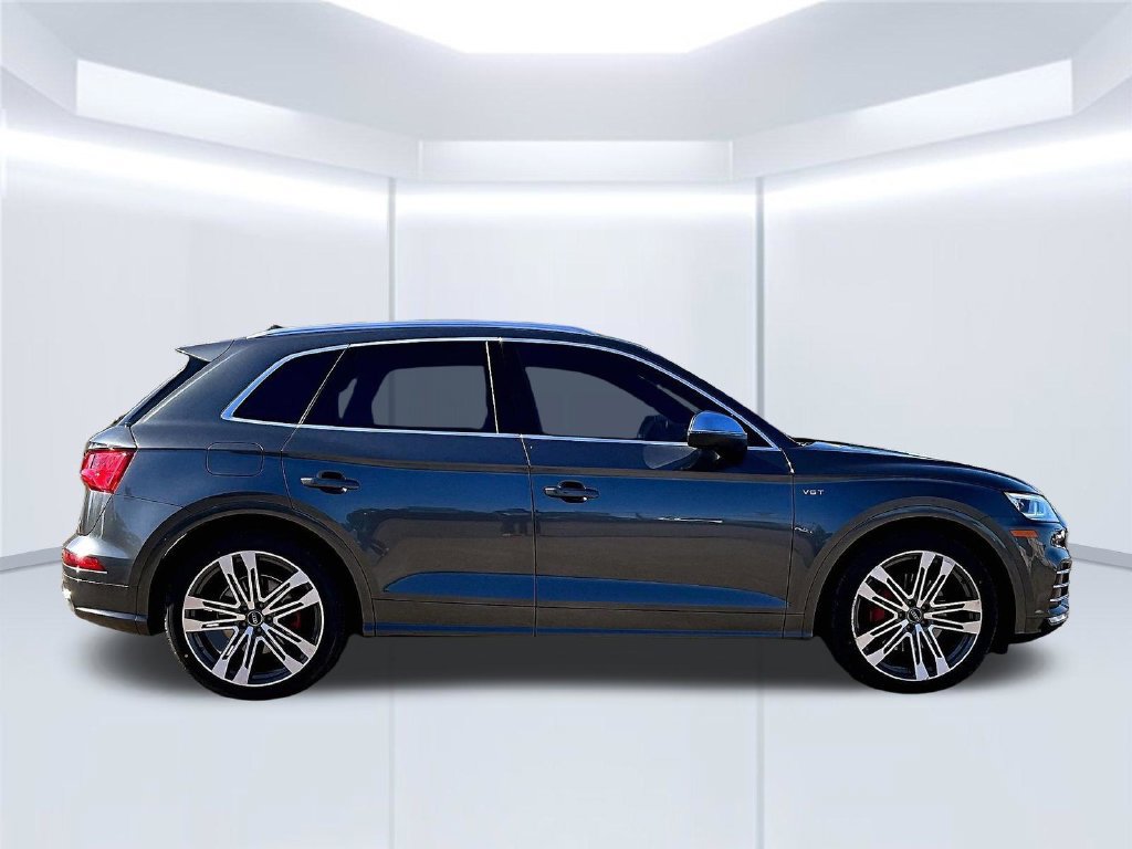 Used 2018 Audi SQ5 Premium Plus w/ S Sport Package AWD/4WD image 36