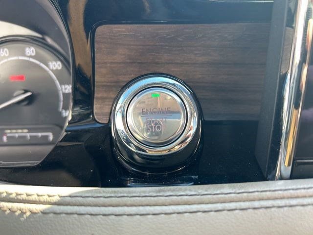 Used 2020 Lincoln Corsair Reserve w/ Elements Package image 19