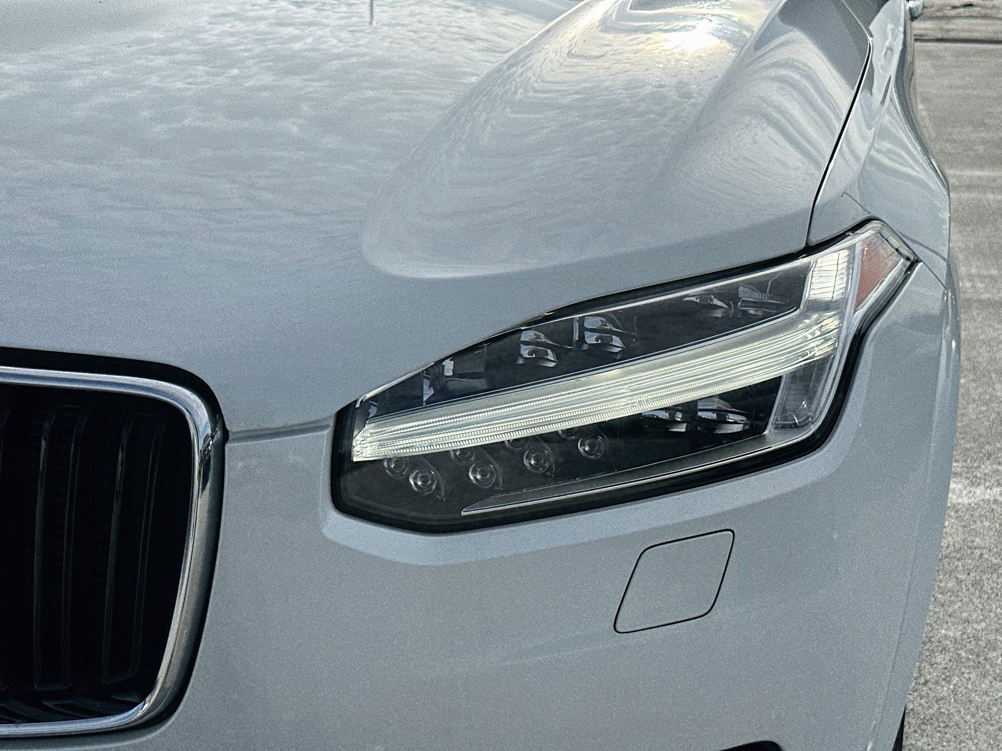 Used 2018 Volvo XC90 T6 Momentum w/ Convenience Package AWD/4WD image 30