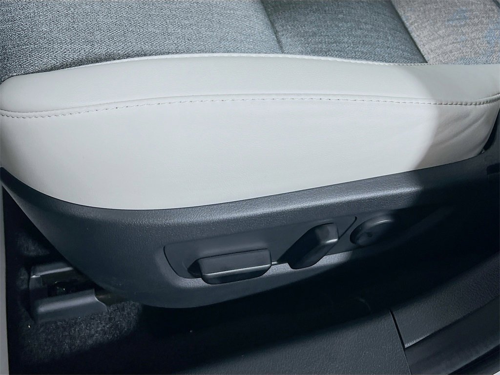 New 2026 MAZDA CX-30 Aire Edition image 15