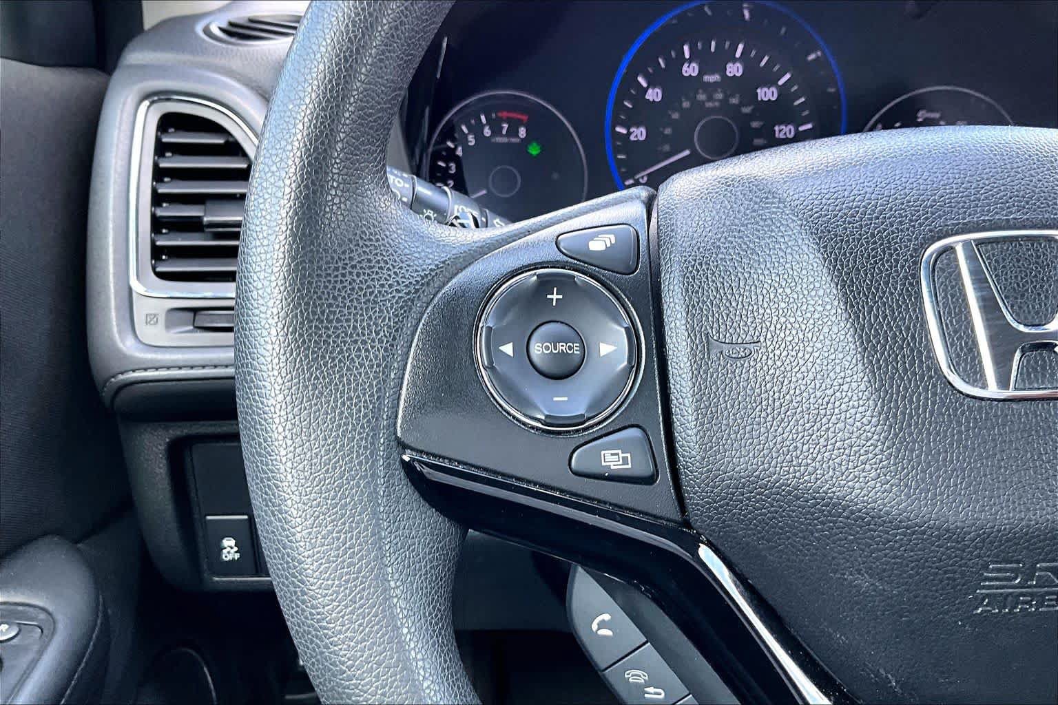 Used 2018 Honda HR-V EX image 24
