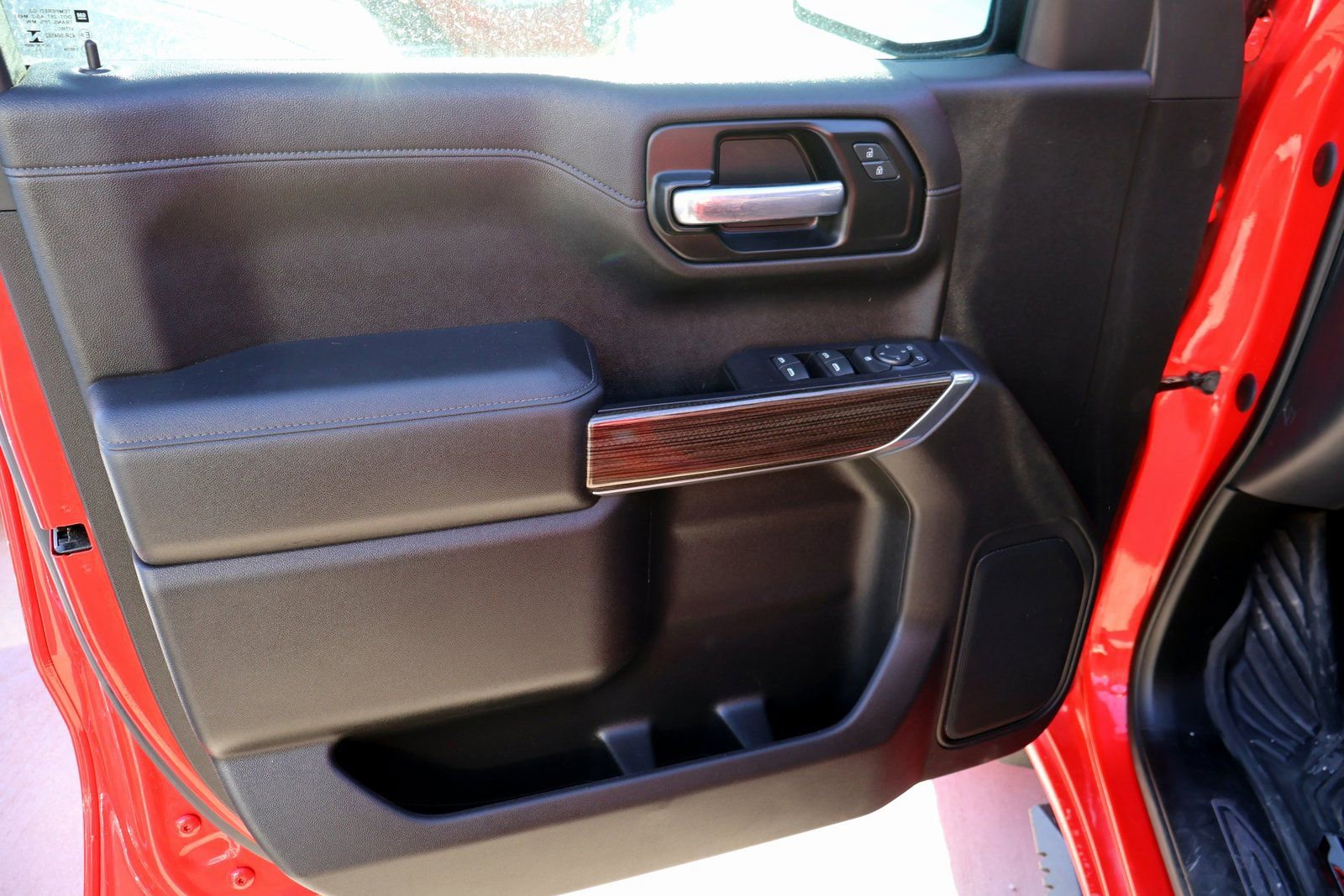 Used 2021 Chevrolet Silverado 1500 RST image 22