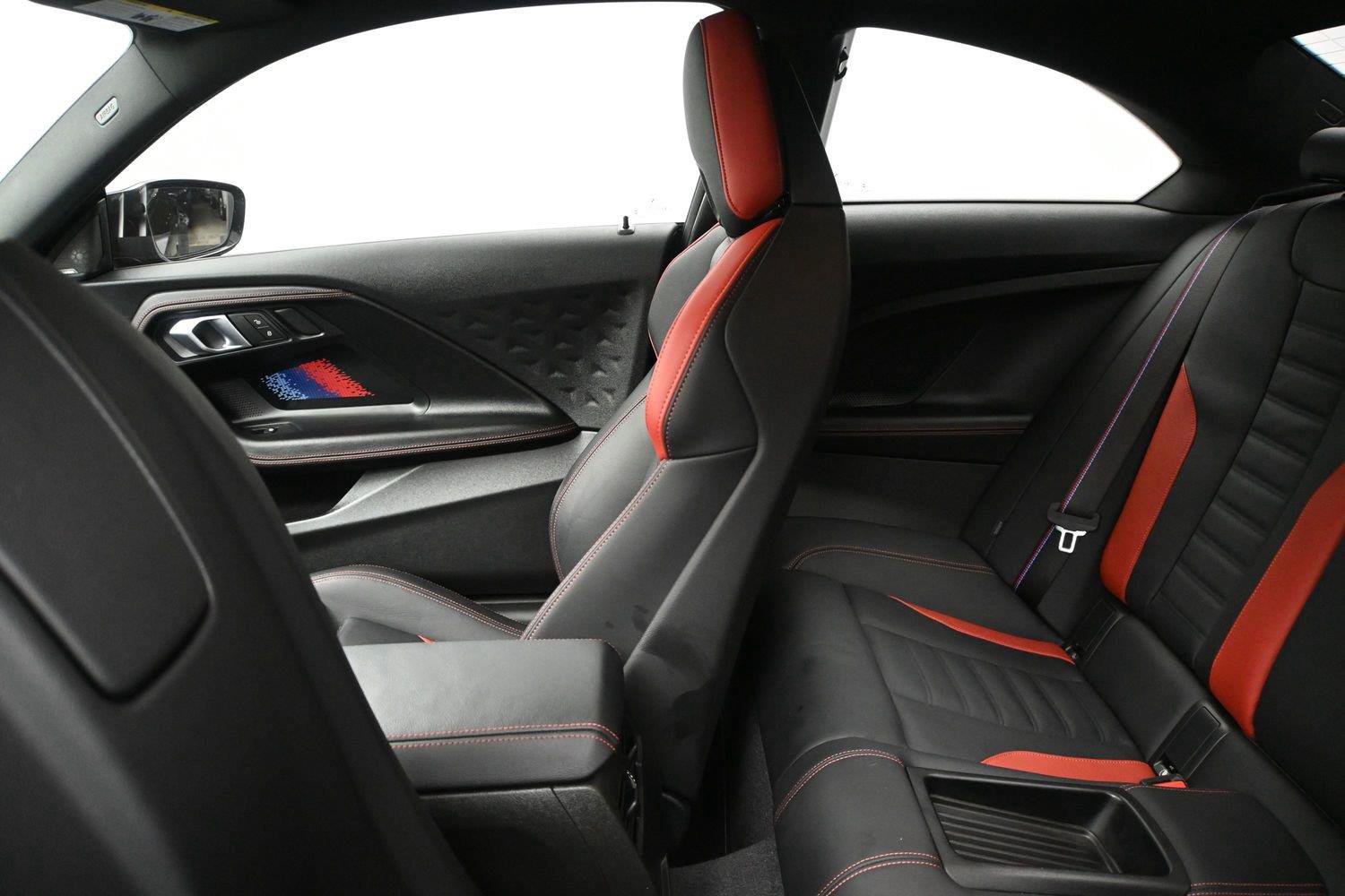 Used 2025 BMW M2 w/ Lighting Package RWD image 11