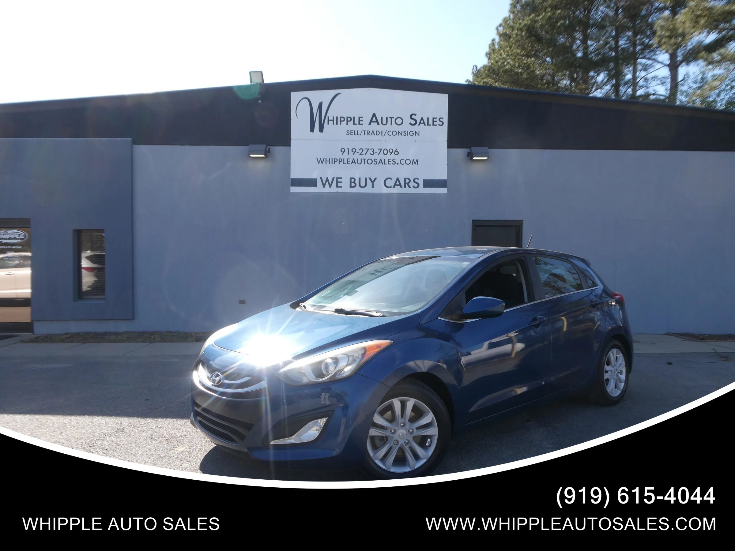 Used 2015 Hyundai Elantra GT image 1